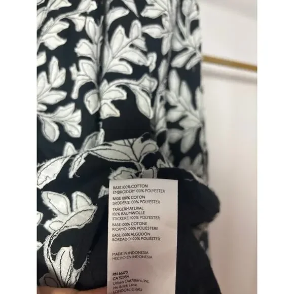 B18 Anthropologie Floral Blouse Top Womens Small Embroidered - Picture 7 of 8